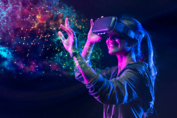 🎨 4. Digital Art, AR/VR, and Creative Studios